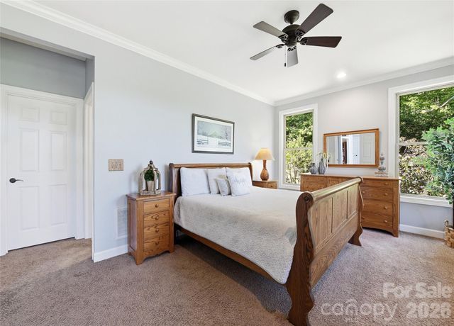 737 Traditions Way, Mars Hill, NC 28754