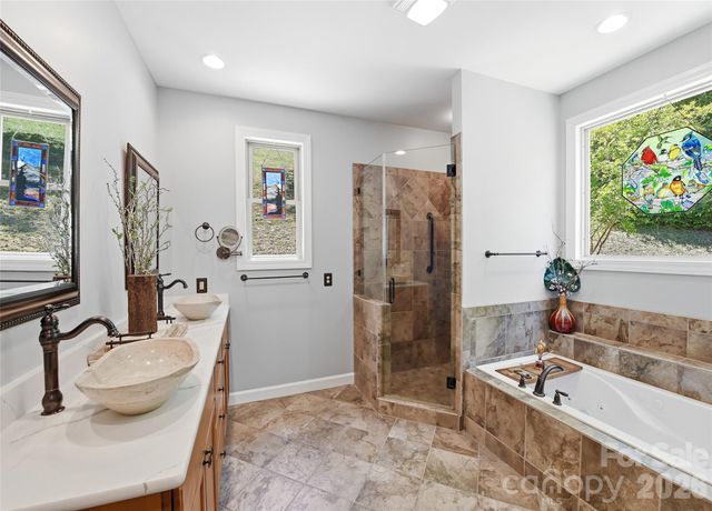737 Traditions Way, Mars Hill, NC 28754