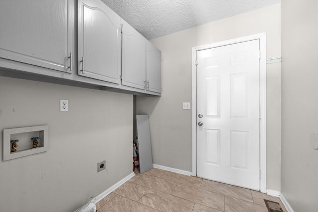 4178 Highway 49, Tennessee Ridge, TN 37178