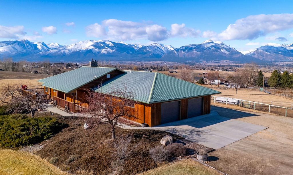 675 Warbler Lane, Corvallis, MT 59828 photo 19