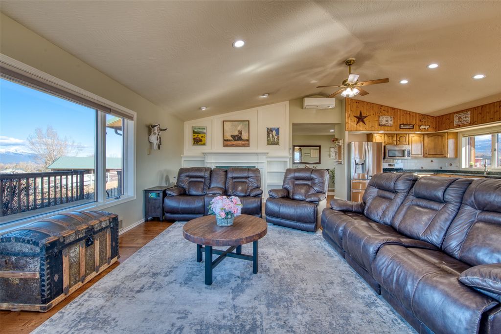 675 Warbler Lane, Corvallis, MT 59828 photo 23