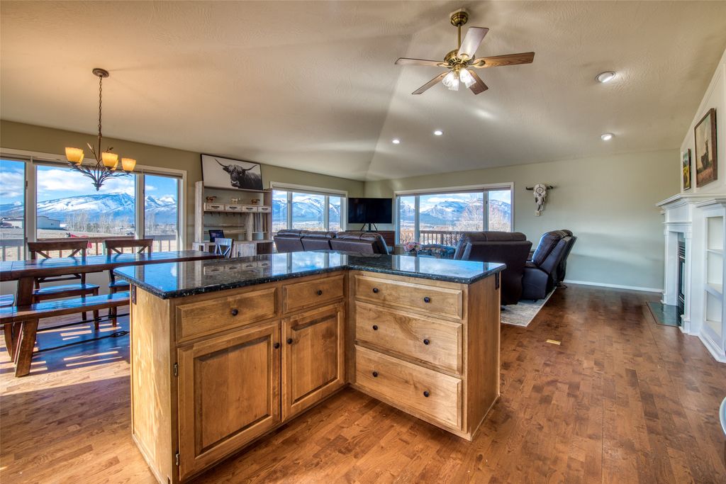 675 Warbler Lane, Corvallis, MT 59828 photo 30