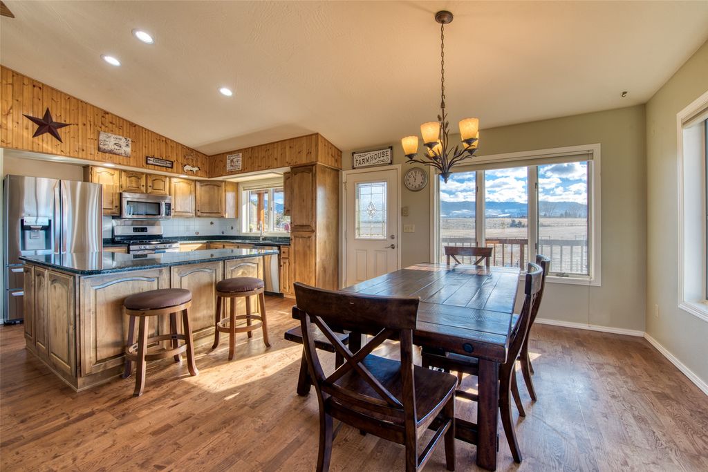 675 Warbler Lane, Corvallis, MT 59828 photo 34