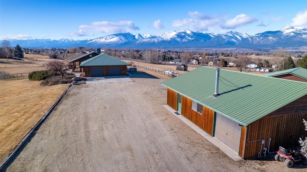 675 Warbler Lane, Corvallis, MT 59828 photo 4