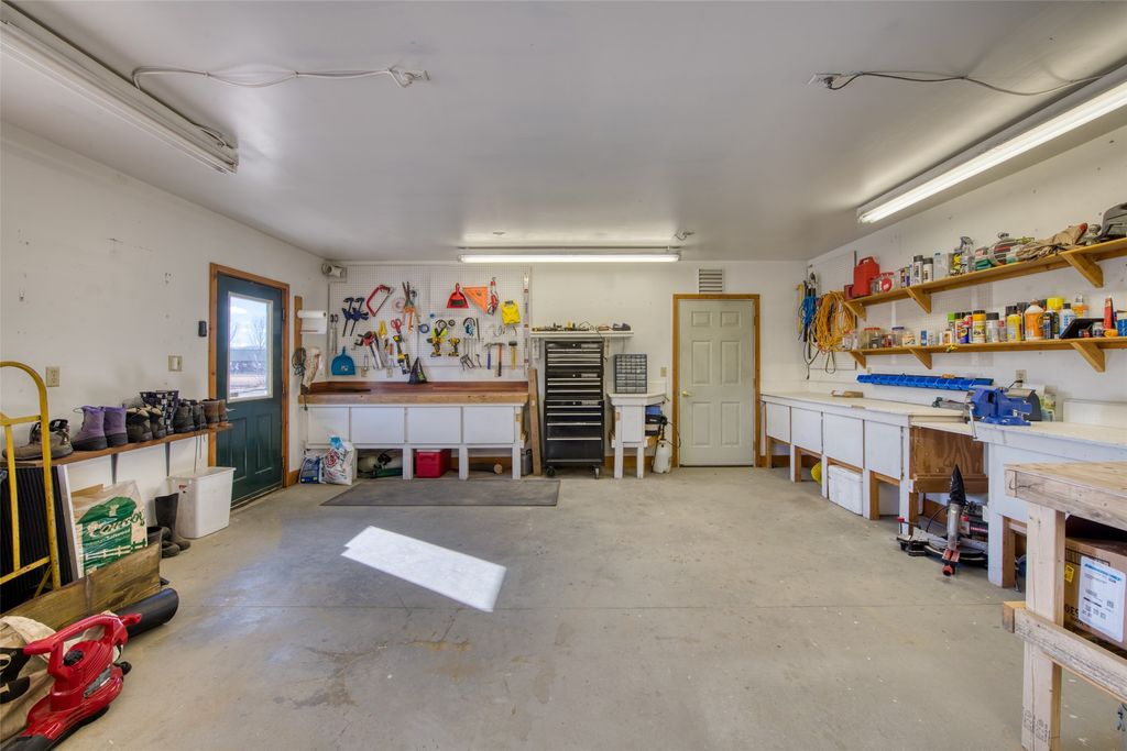 675 Warbler Lane, Corvallis, MT 59828 photo 67