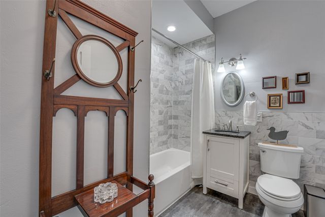 2410 Park Street, Greenville, TX 75401