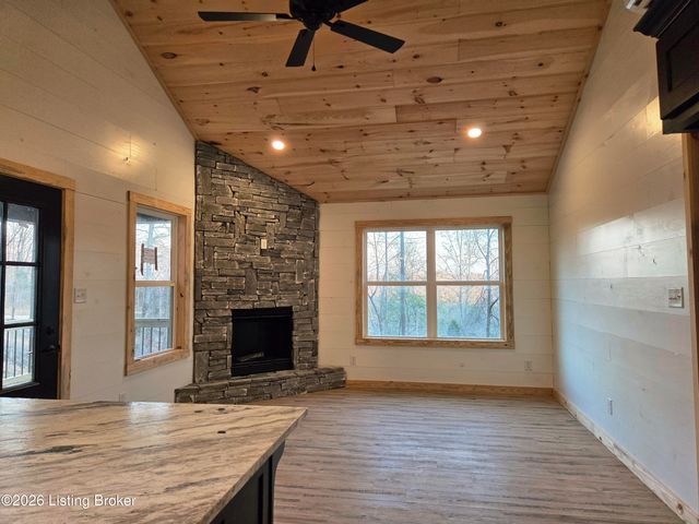 1181 Webb Ford Rd, Clarkson, KY 42726