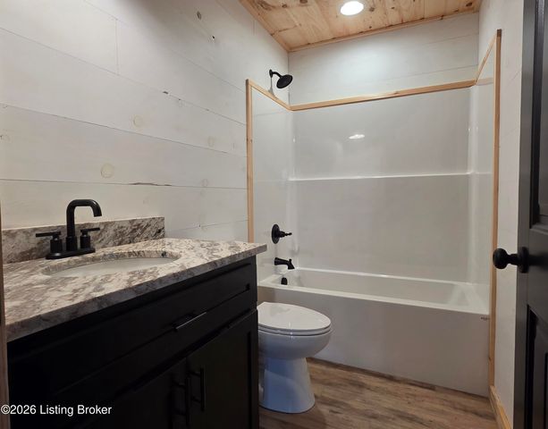 1181 Webb Ford Rd, Clarkson, KY 42726