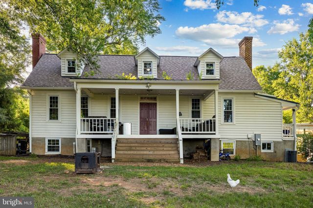 2349 SKINKERS NECK RD, Rappahannock Academy, VA 22538