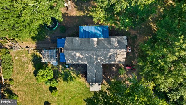 2349 SKINKERS NECK RD, Rappahannock Academy, VA 22538