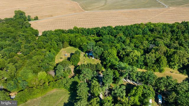 2349 SKINKERS NECK RD, Rappahannock Academy, VA 22538