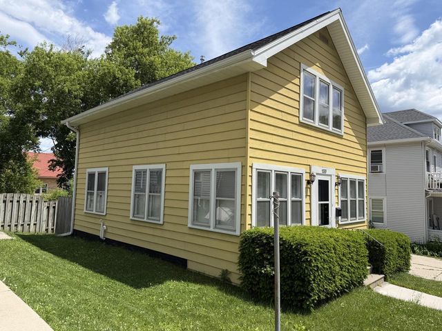 1028 Georgia AVENUE, Sheboygan, WI 53081