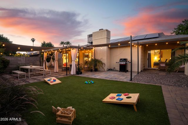 3911 E DAHLIA Drive, Phoenix, AZ 85032