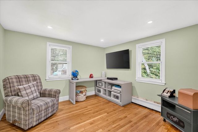12 Pat Rd, Hanover, MA 02339