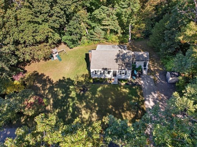 12 Pat Rd, Hanover, MA 02339