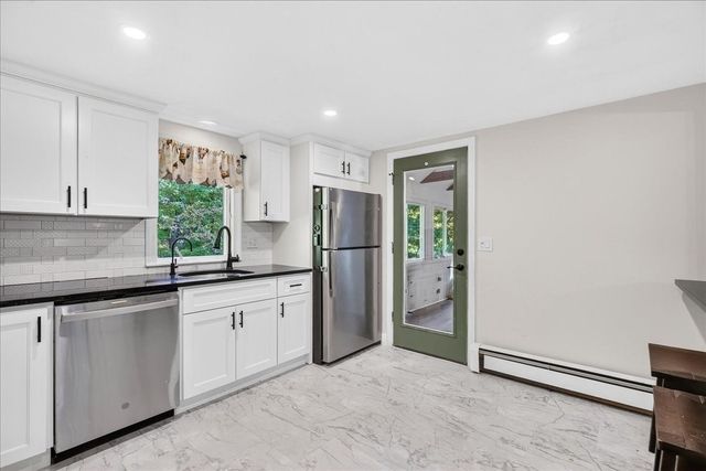 12 Pat Rd, Hanover, MA 02339