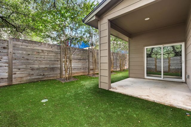 6800 Menchaca RD 9, Austin, TX 78745