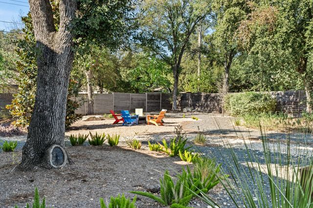6800 Menchaca RD 9, Austin, TX 78745