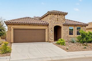 6809 W Cape Royal Place, Marana, AZ 85658