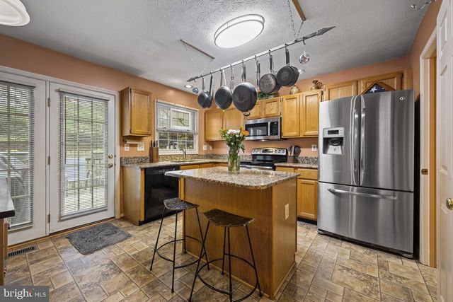 5 WINCREST CT, Baltimore, MD 21208