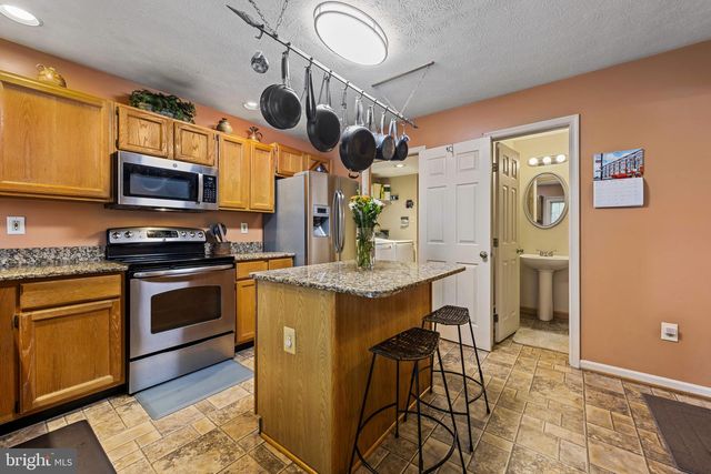 5 WINCREST CT, Baltimore, MD 21208