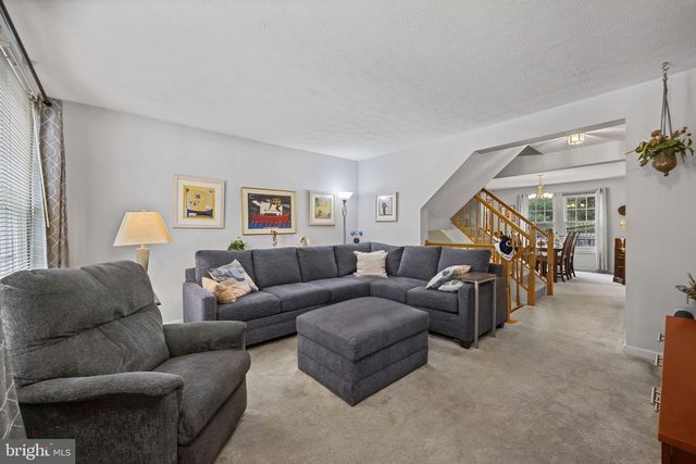 5 WINCREST CT, Baltimore, MD 21208