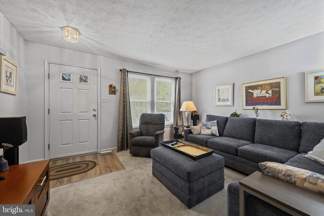 5 WINCREST CT, Baltimore, MD 21208