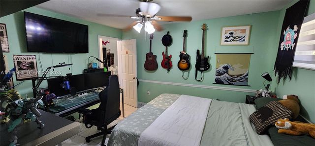 15585 SW 76th Ln A81-8, Miami, FL 33193