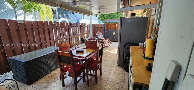 15585 SW 76th Ln A81-8, Miami, FL 33193