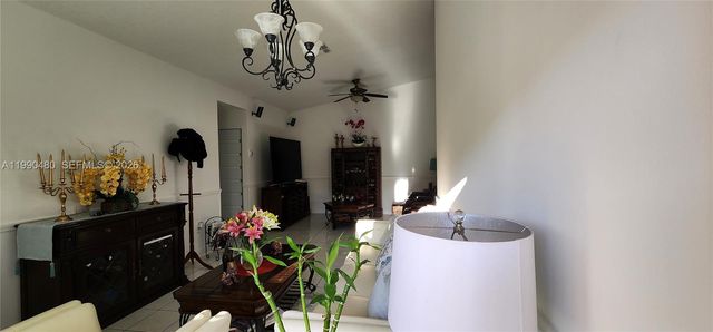 15585 SW 76th Ln A81-8, Miami, FL 33193