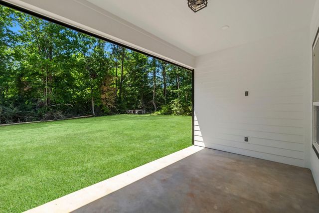 244 Fawn Drive, Livingston, TX 77351