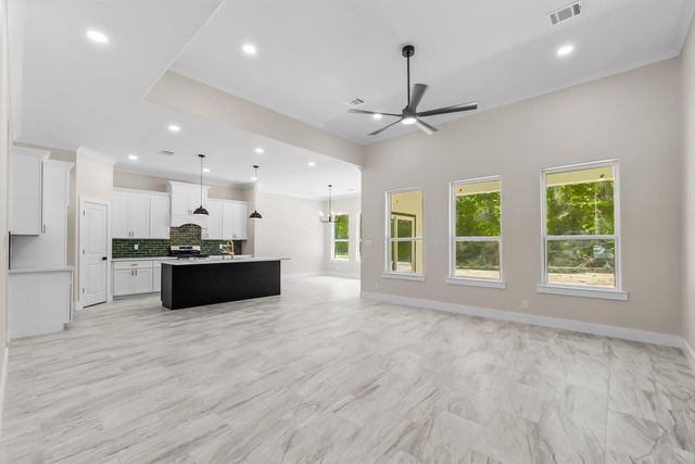 244 Fawn Drive, Livingston, TX 77351