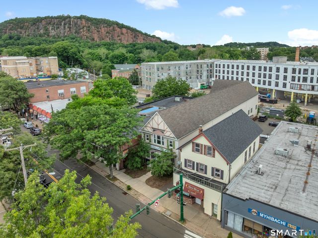 879 Whalley Avenue, New Haven, CT 06515