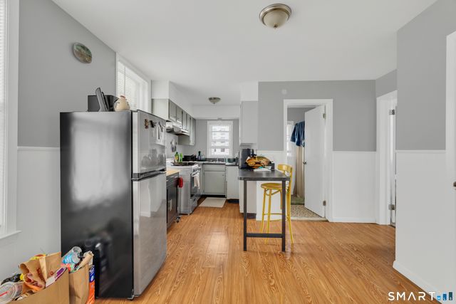 879 Whalley Avenue, New Haven, CT 06515