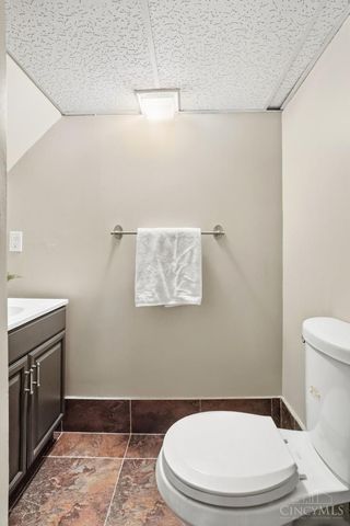 2840 Pine Grove Avenue, Cincinnati, OH 45208