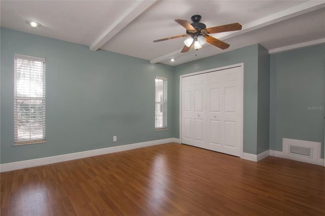 220 VALENCIA COURT, Winter Garden, FL 34787