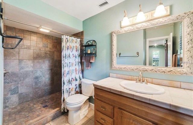 220 VALENCIA COURT, Winter Garden, FL 34787