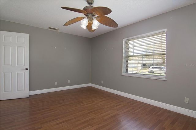 220 VALENCIA COURT, Winter Garden, FL 34787