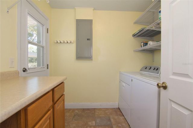 220 VALENCIA COURT, Winter Garden, FL 34787