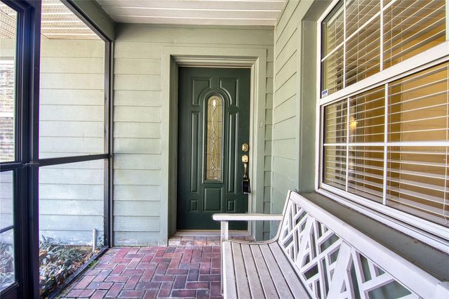 220 VALENCIA COURT, Winter Garden, FL 34787