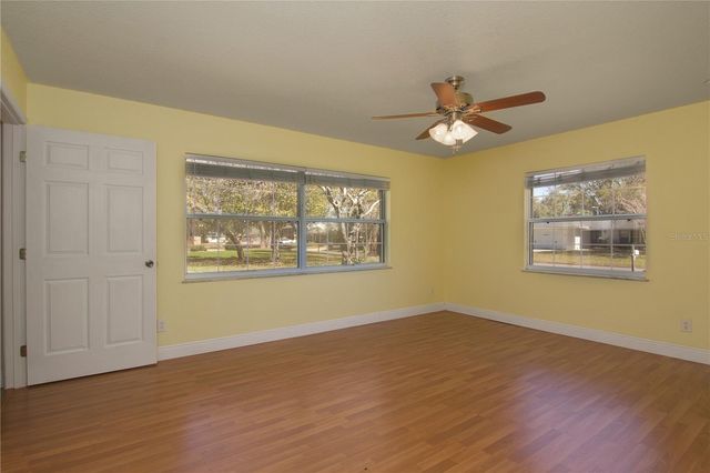 220 VALENCIA COURT, Winter Garden, FL 34787