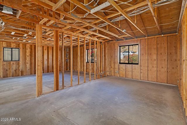 7016 N 23RD Place, Phoenix, AZ 85020