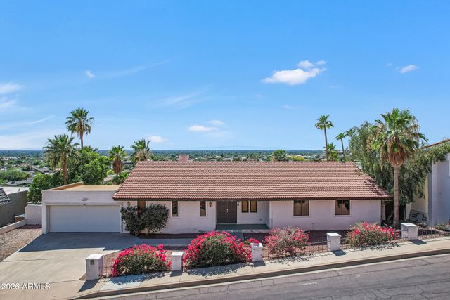 7016 N 23RD Place, Phoenix, AZ 85020