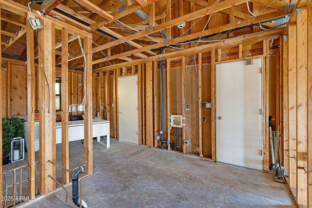 7016 N 23RD Place, Phoenix, AZ 85020