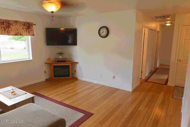 717 Lassen Way, Gardnerville, NV 89460