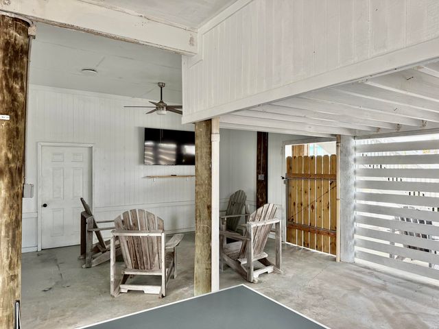 7646 Gulf Boulevard, Gulf Breeze, FL 32566