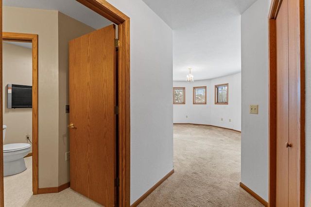 S6462 County Road PF, North Freedom, WI 53951