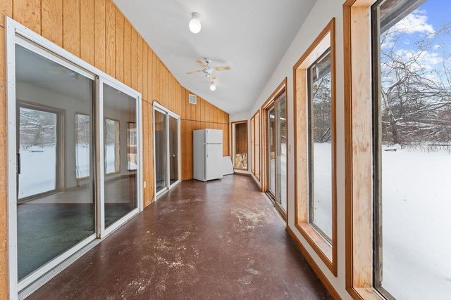 S6462 County Road PF, North Freedom, WI 53951