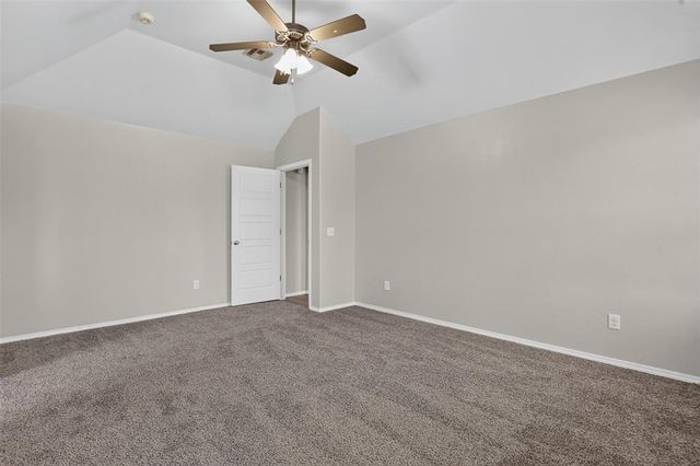 11108 SW 32nd Street, Yukon, OK 73099