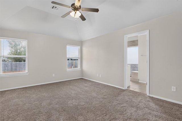 11108 SW 32nd Street, Yukon, OK 73099